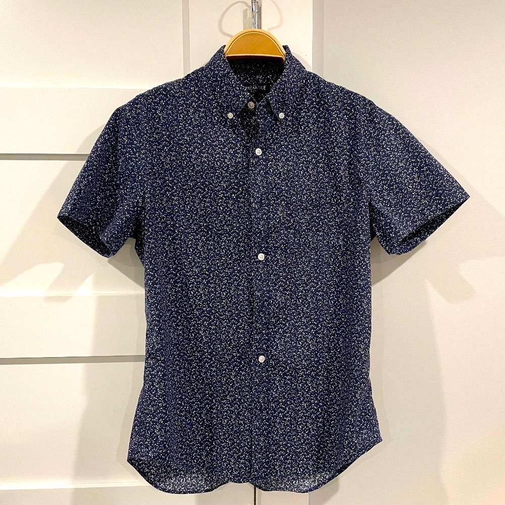 J. Crew Navy Short-Sleeved Button Down - Medium